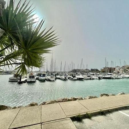Gatu Sherry, Junto Puerto Deportivo Y Playa " Preferente Mayores De 25 Anos Y Familias " El Puerto de Santa Maria Ngoại thất bức ảnh